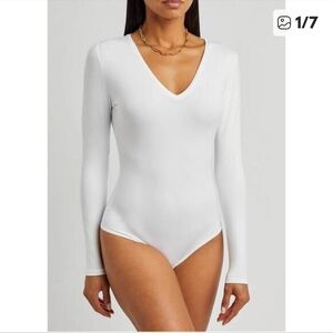 SPANX White V-Neck Long Sleeve Bodysuit Size S